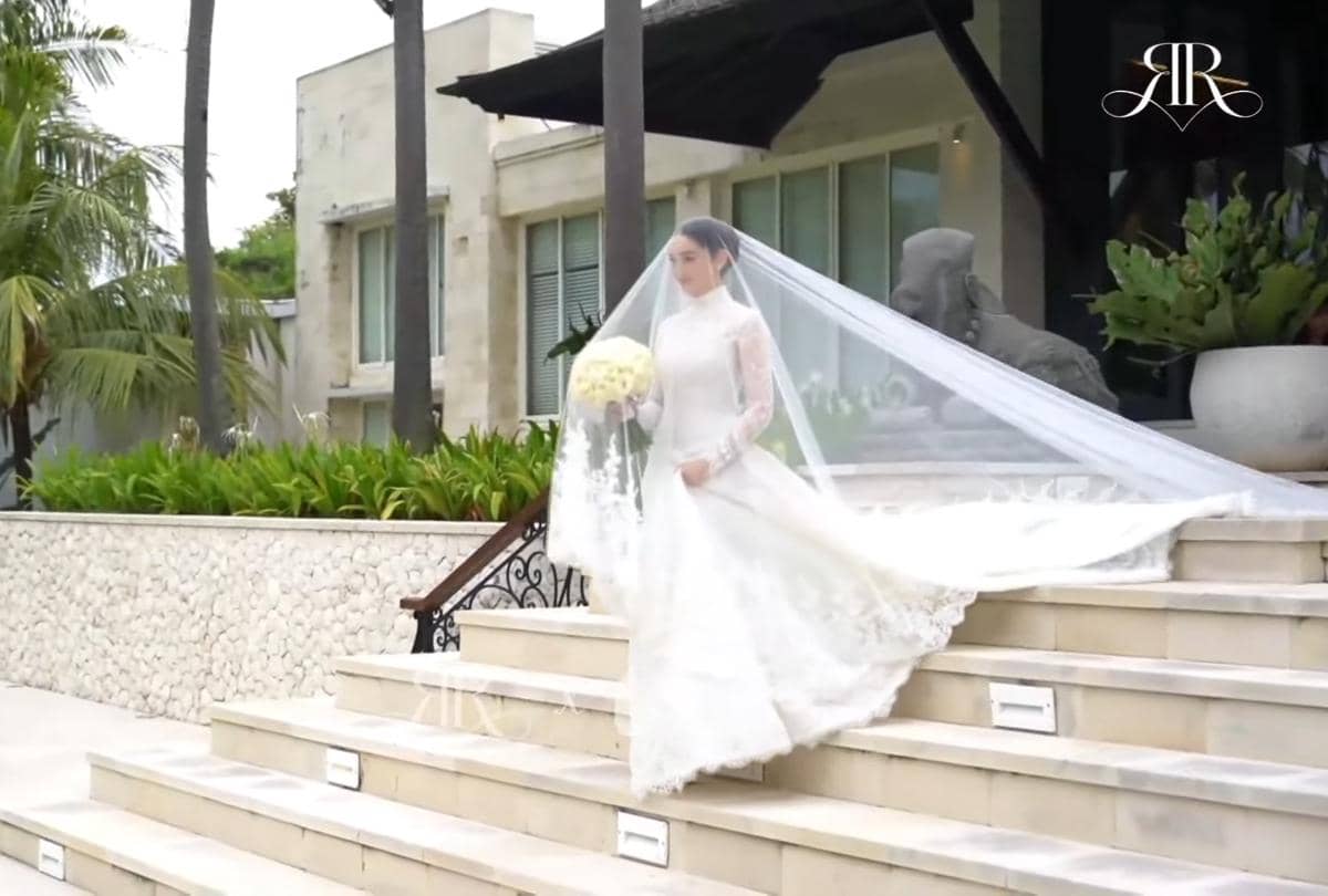 Pemberkatan nikah Ranty Maria