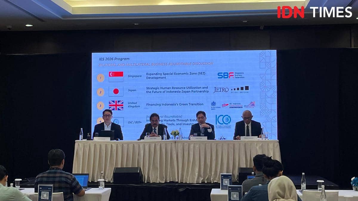 Konferensi pers Indonesia Economic Summit (IES) 2026
