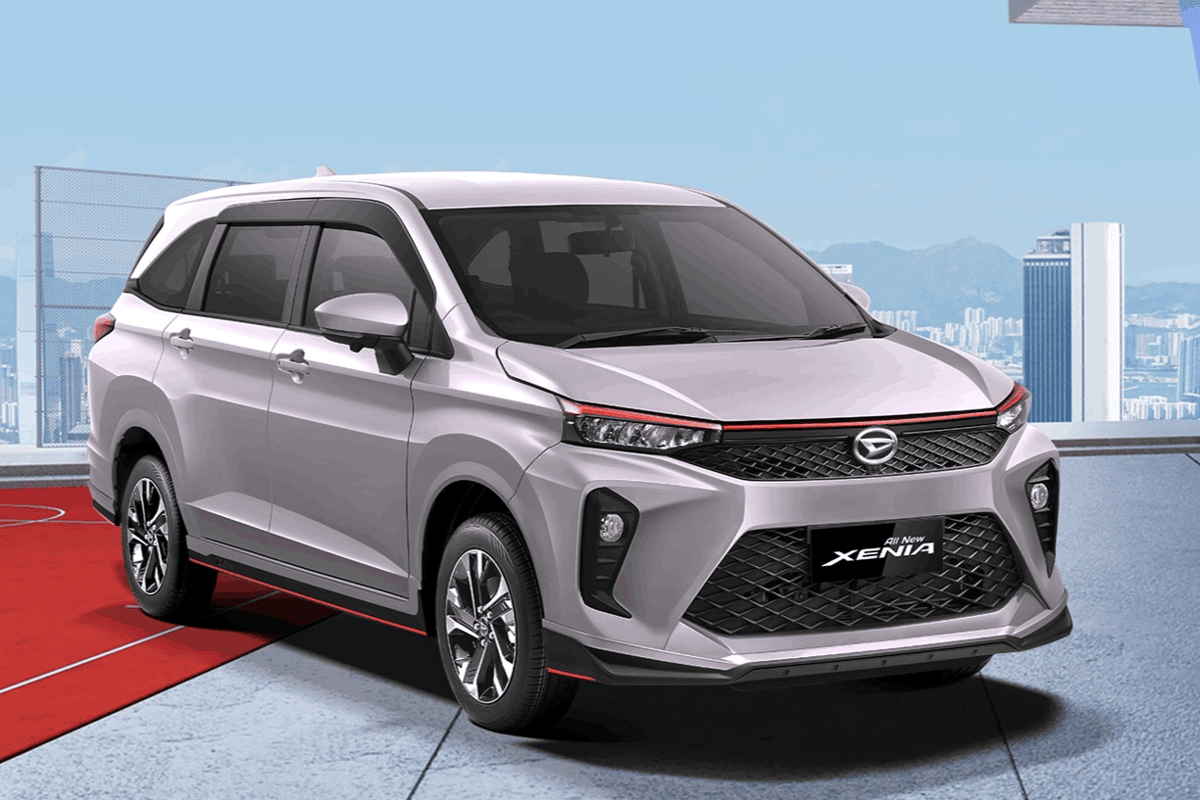 3 Generasi Daihatsu Xenia, Pertama Hadir pada 2003