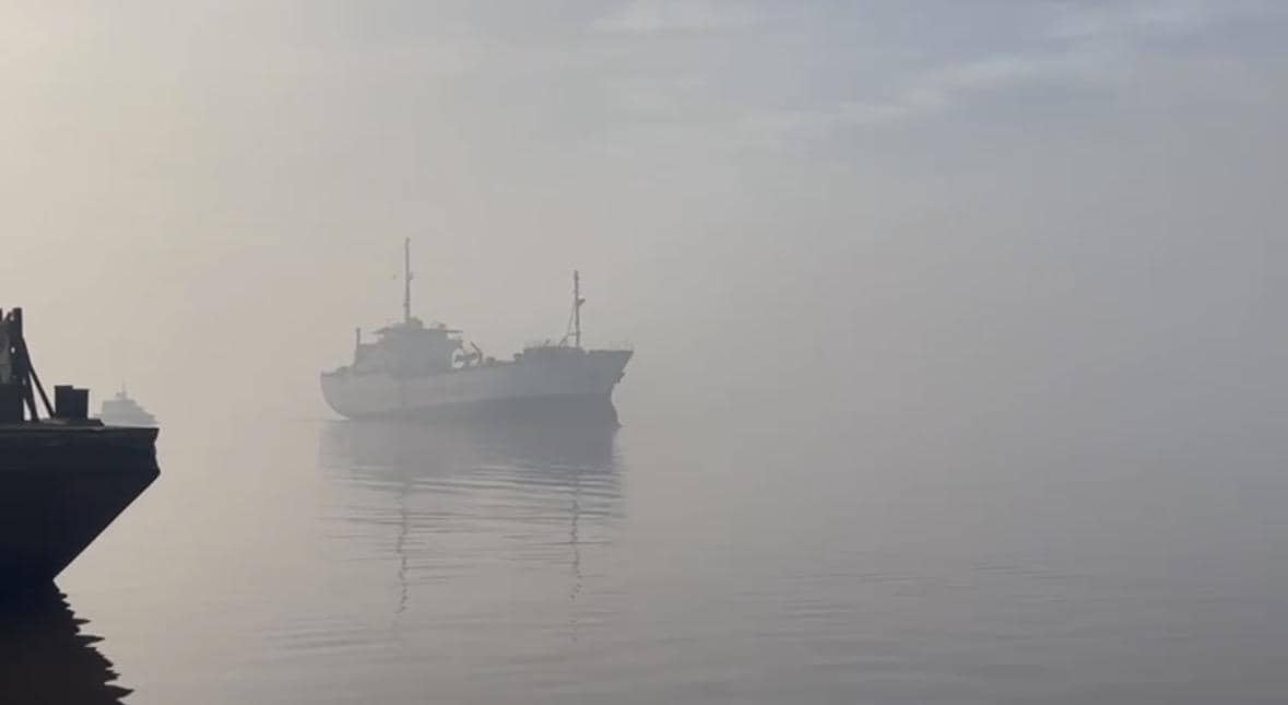 Penampakan kabut asap akibat karhutla di Kalbar. 
