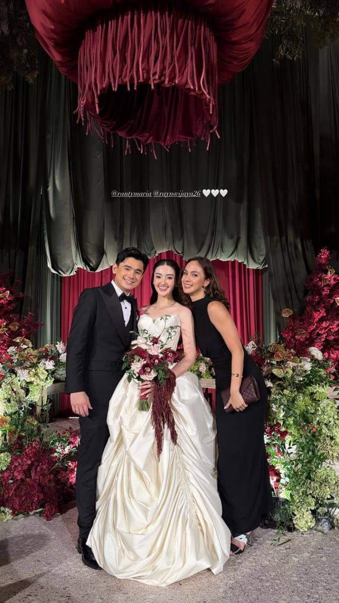 tamu artis di resepsi Ranty Maria dan Rayn Wijaya