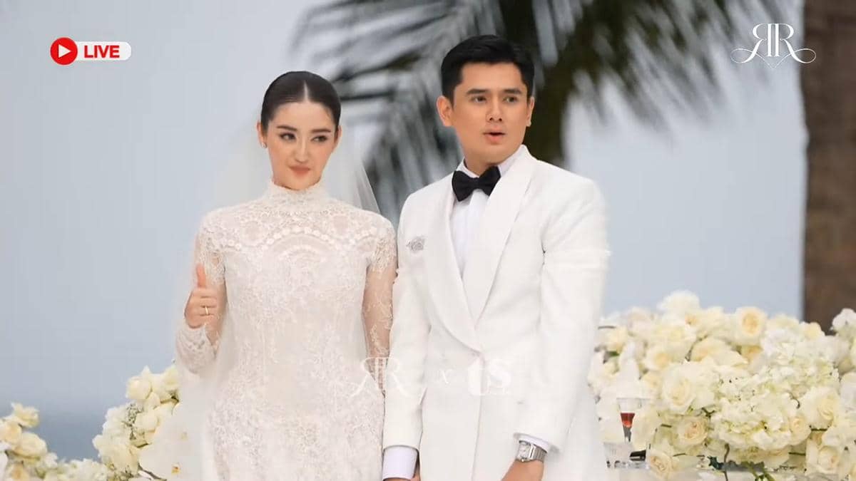 pernikahan Ranty Maria dan Rayn Wijaya