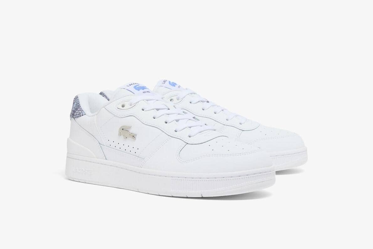 foto sepatu putih Lacoste 