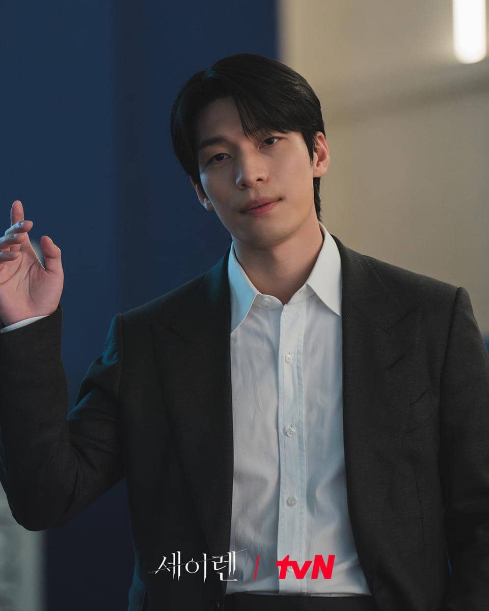 Wi Ha Joon dalam drama Siren's Kiss