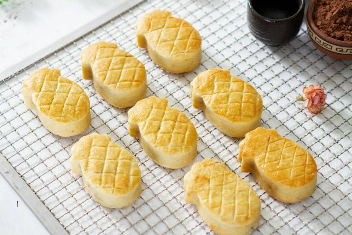 ilustrasi nastar nanas 