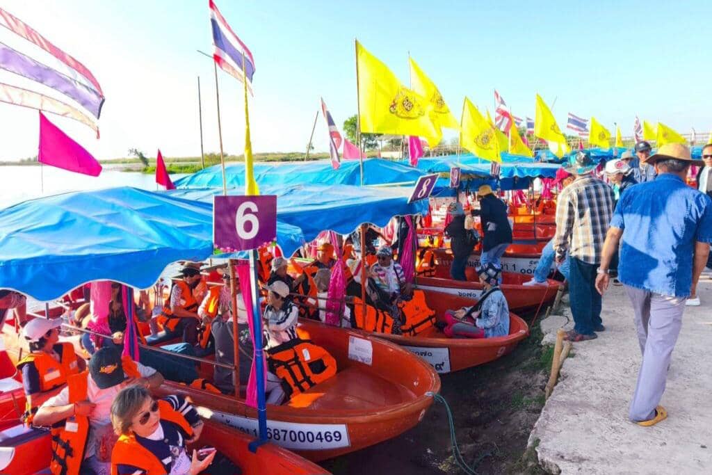 potret Red Lotus Sea