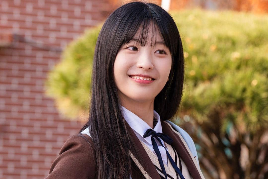 cuplikan drama In Your Radiant Season