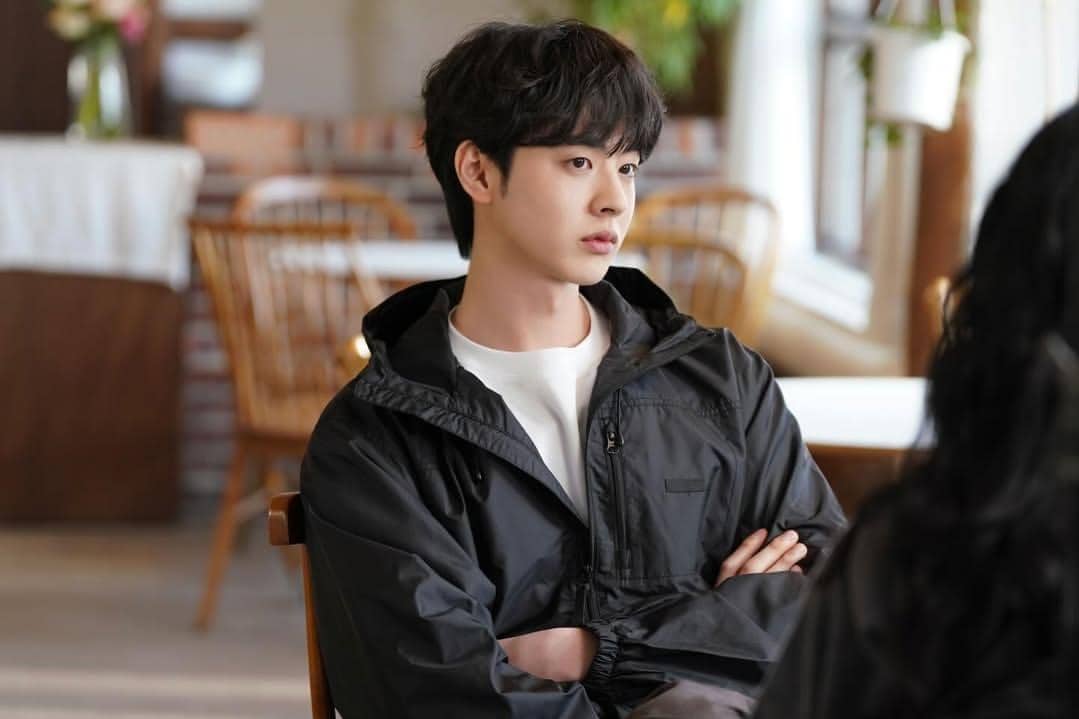 Kim Hyun Jin di drama Idol I