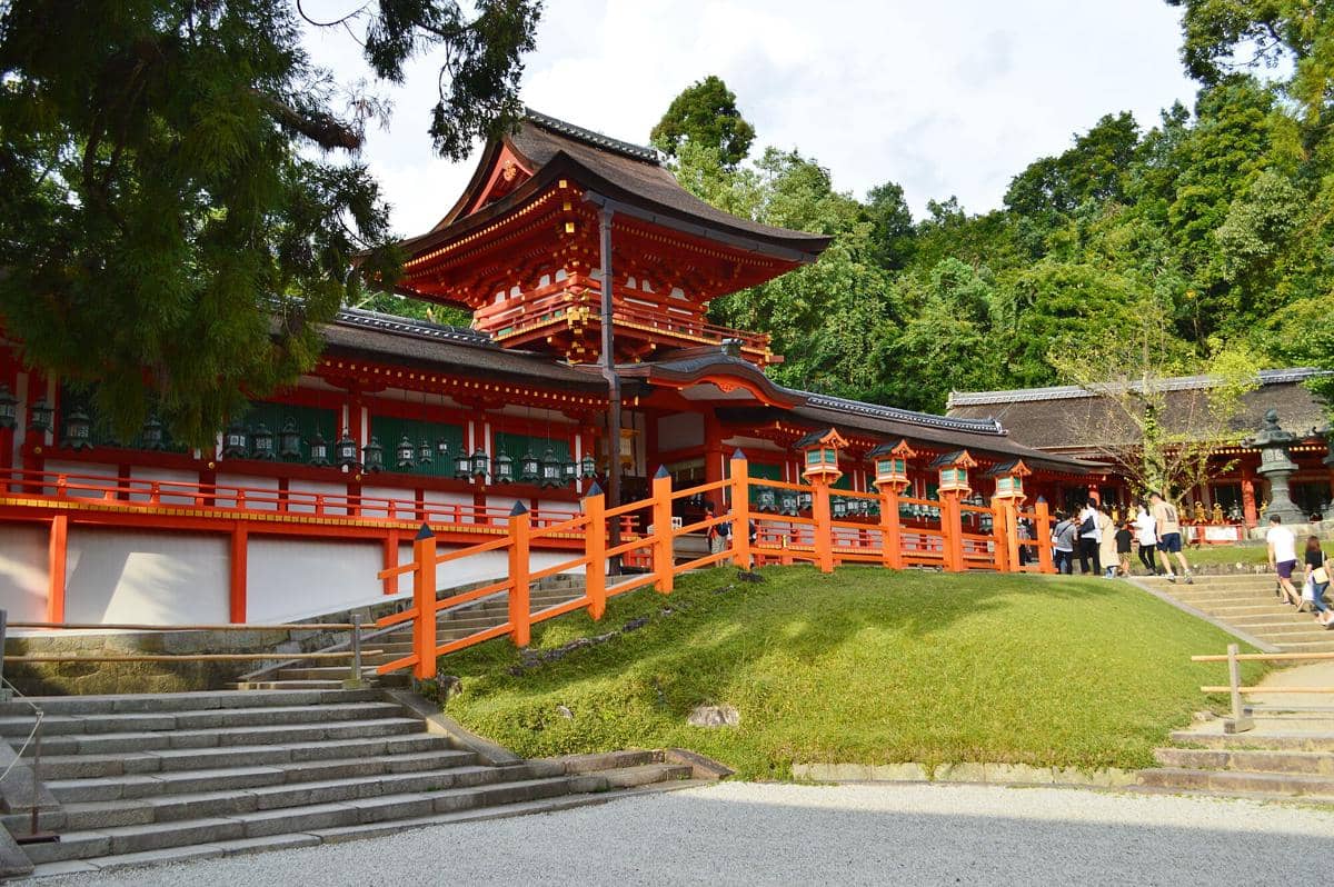 potret Kasugataisha Shrine