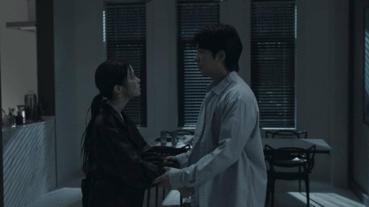 Choi Hee Jin dan Ahn Woo Yeon di drama Idol I