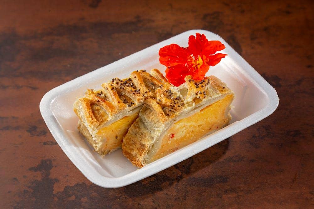 ilustrasi picnic roll