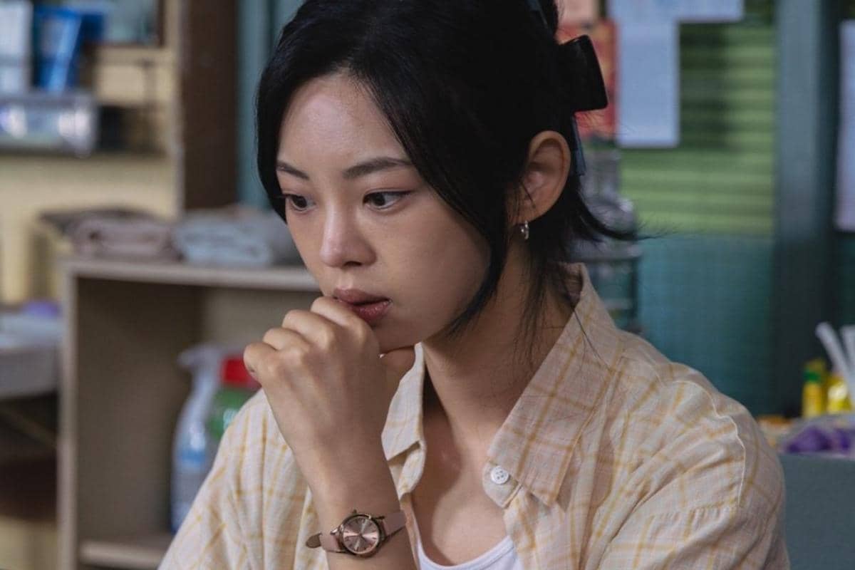 Still cut Bloody Flower