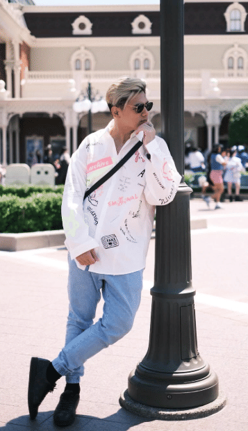 Style Celana Jeans ala Rayn Wijaya