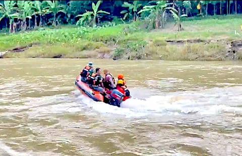 Kakek di Lebak Hilang Terseret Arus Sungai Ciujung