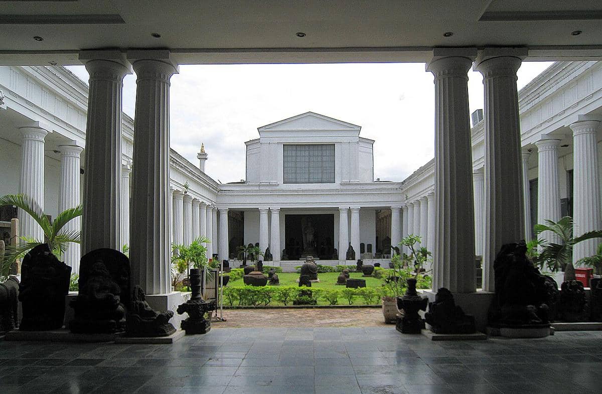  Museum Nasional Indonesia