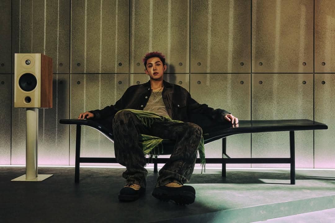 Gaya layering outfit ala member LNGSHOT