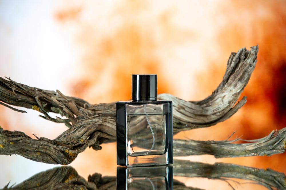 5 Rekomendasi Parfum Pria Aroma Fruity, Wanginya Fresh dan Maskulin