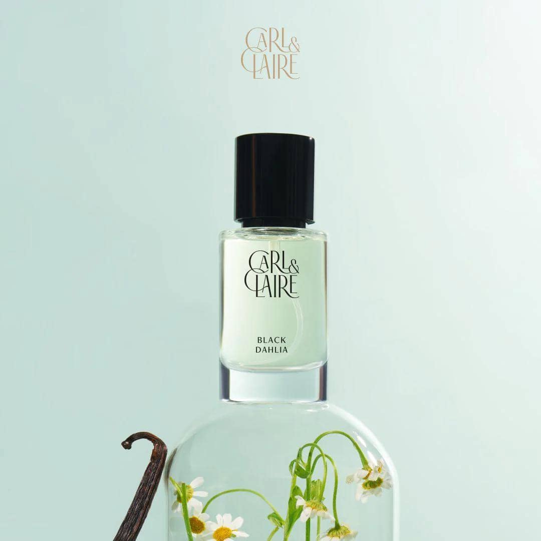 Carl & Claire - Black Dahlia