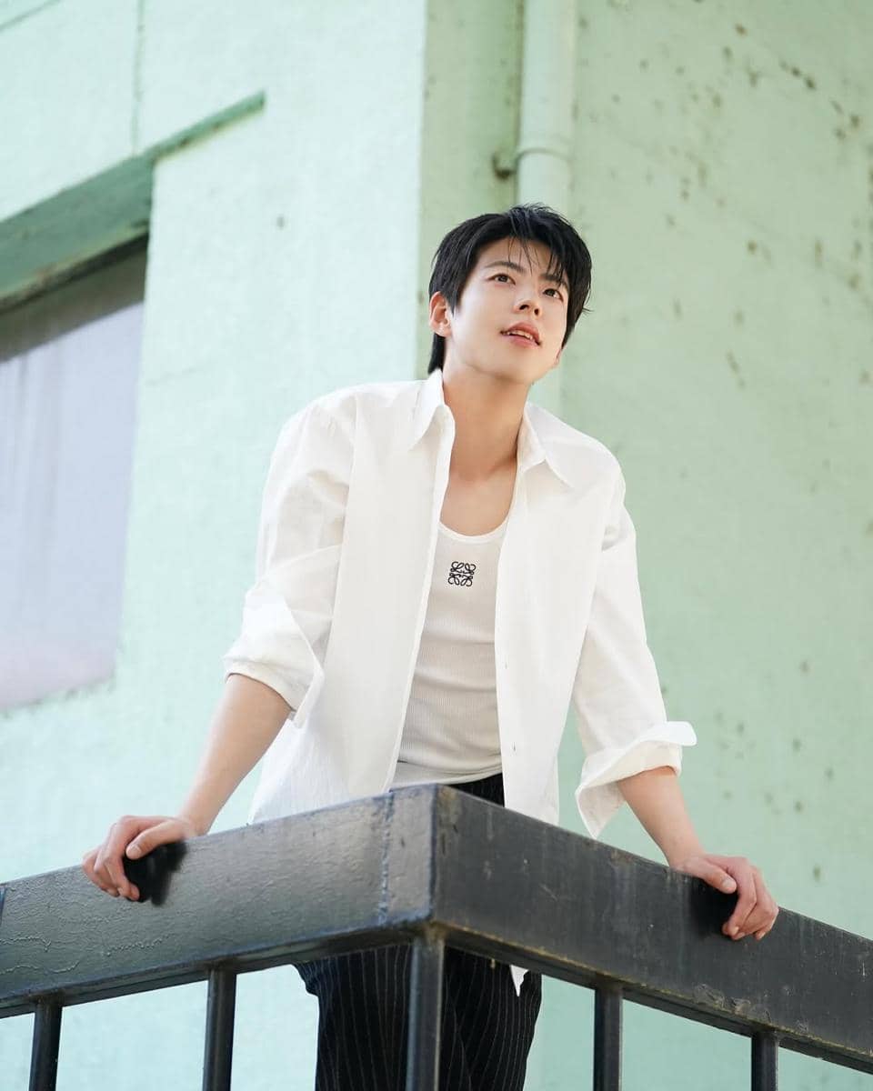 inspirasi outfit casual ala Choi Woo Sung