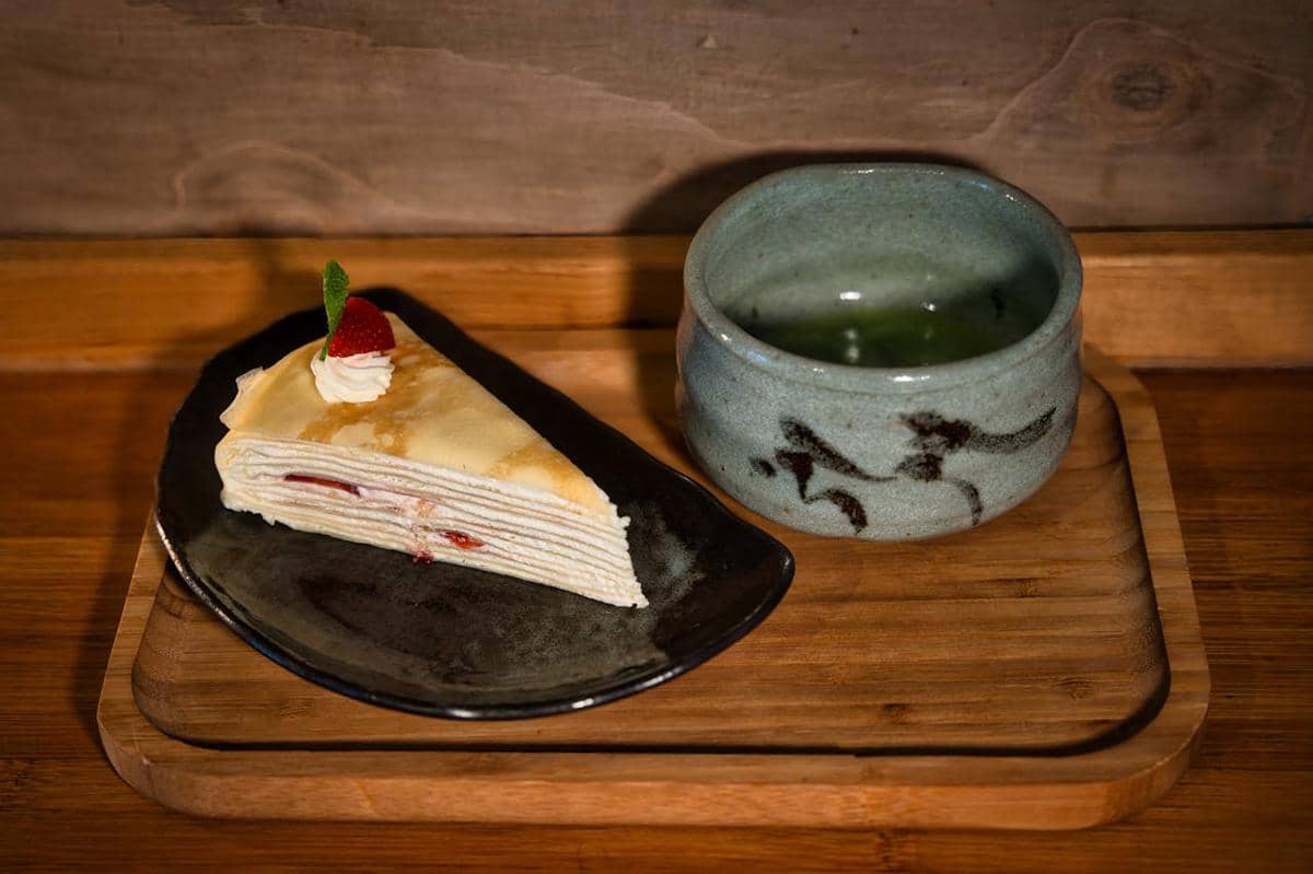 ilustrasi mille crepe cake 