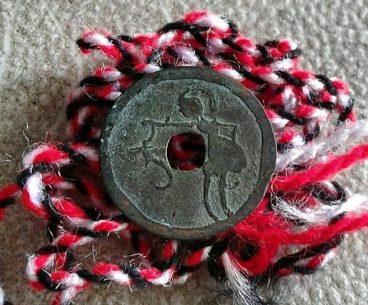 Bentuk pis bolong Kresna.