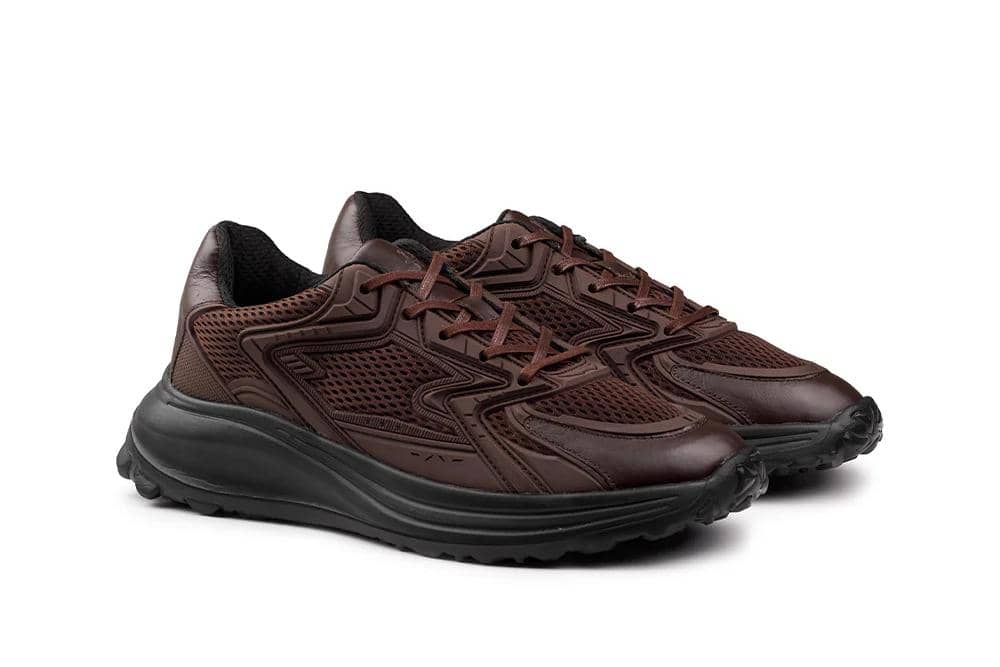 foto sepatu cokelat Prabu