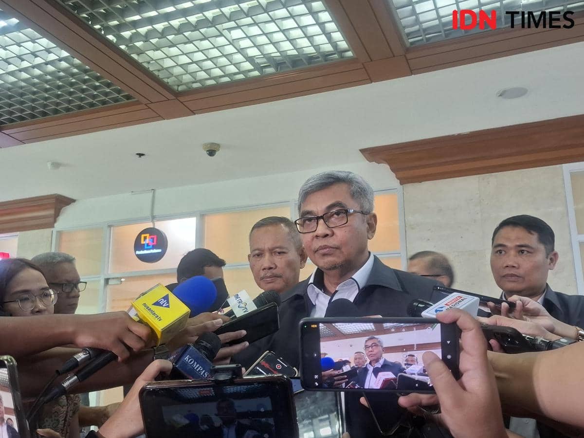 Ketua KPK Setyo Budiyanto usai rapat bareng Komisi III DPR RI. (IDN Times/Amir Faisol).