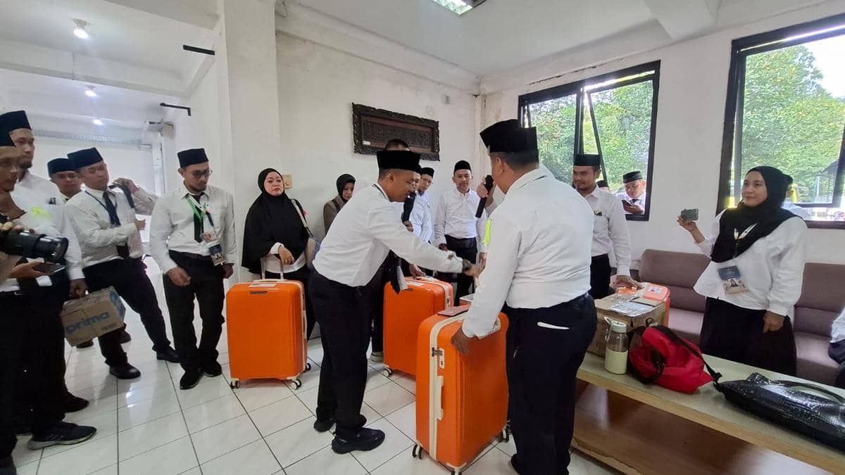 Simulasi pelayanan jemaah yang kehilangan bagasi dan paspor bagi PPIH (Dok. Media Center Haji)