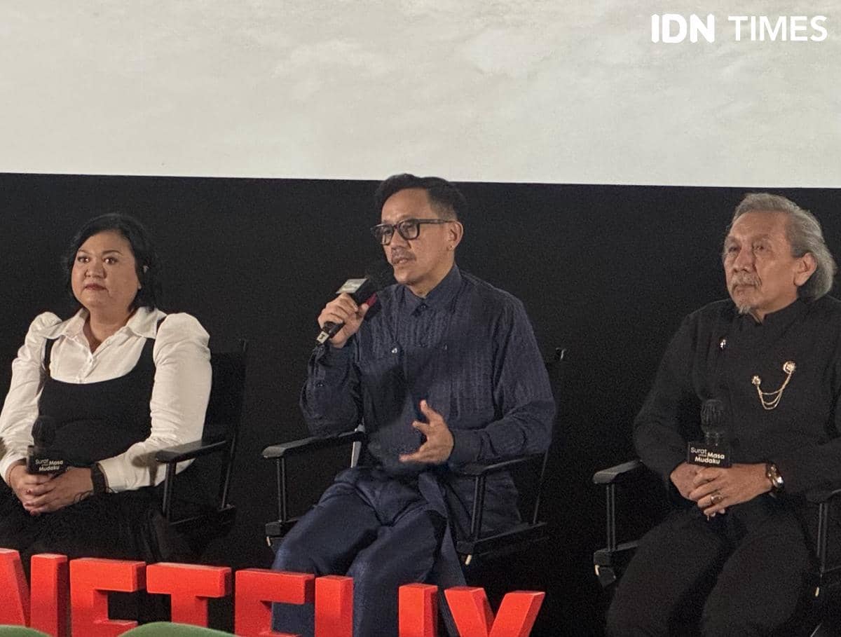 cast dan tim produksi film Surat untuk Masa Mudaku 
