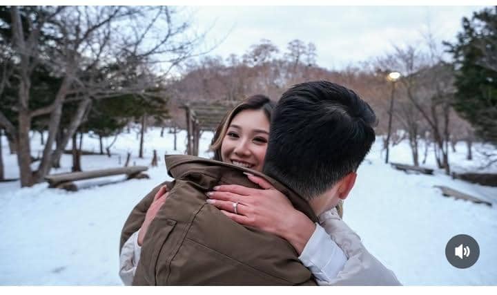 Audrey Vanessa dilamar di Jepang