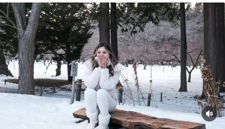 Audrey Vanessa dilamar di Jepang