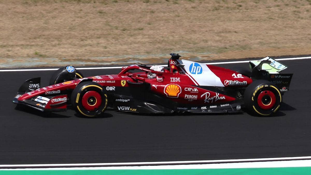 Charles Leclerc saat menjalani pekan balap GP Jepang 2025.