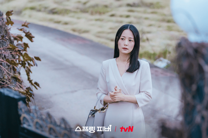 Son Yeo Eun di drama Spring Fever