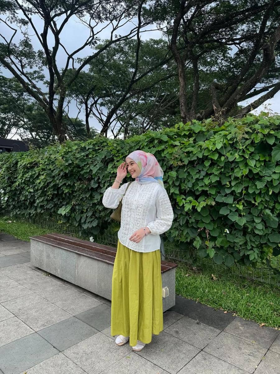 Ide outfit Ravira Naila