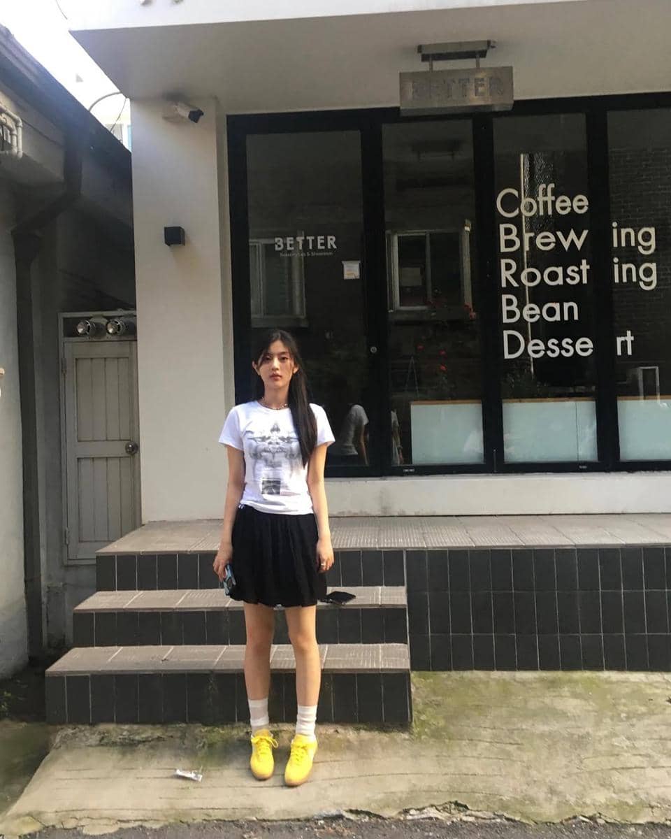 OOTD Feminin ala Shin Eun Soo 