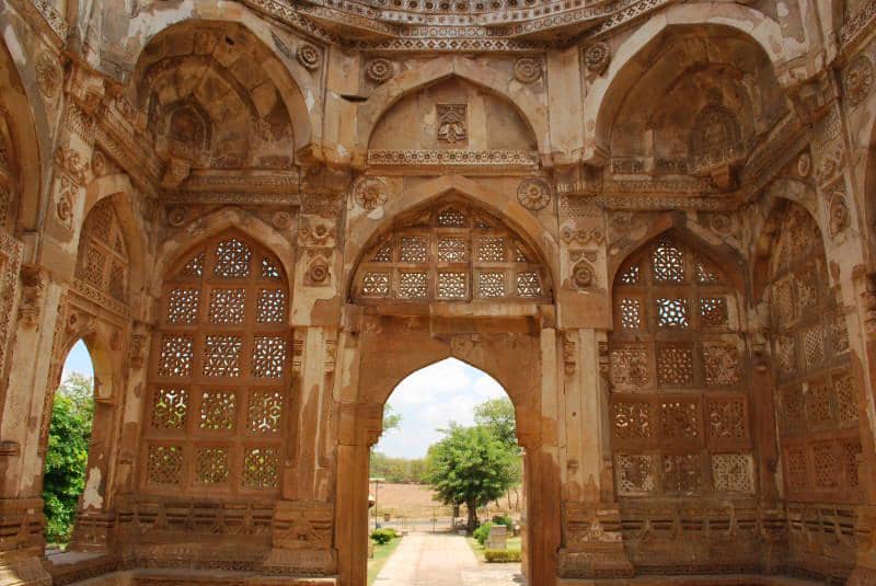 Potret bangunan di Champaner
