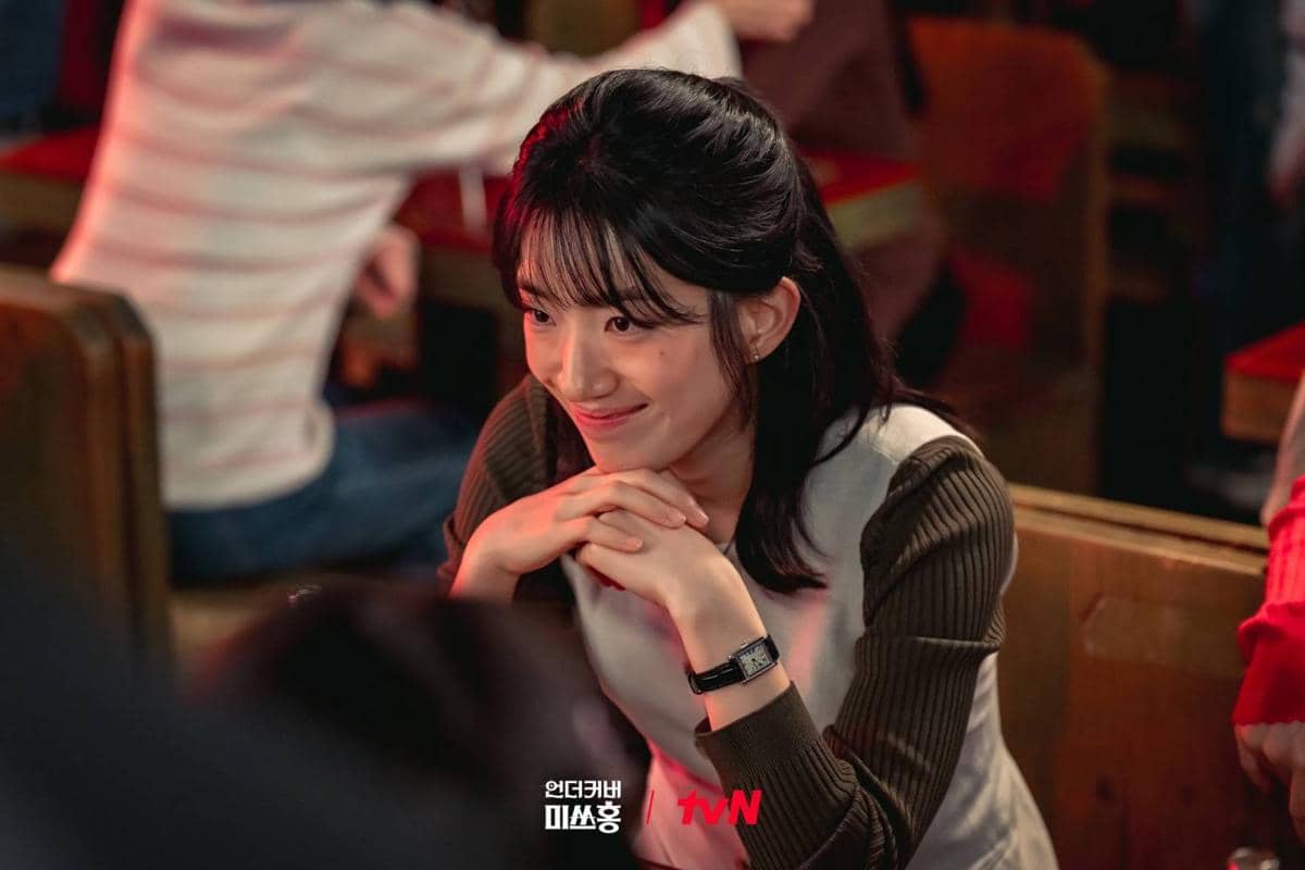 Cuplikan drama Korea Undercover Miss Hong