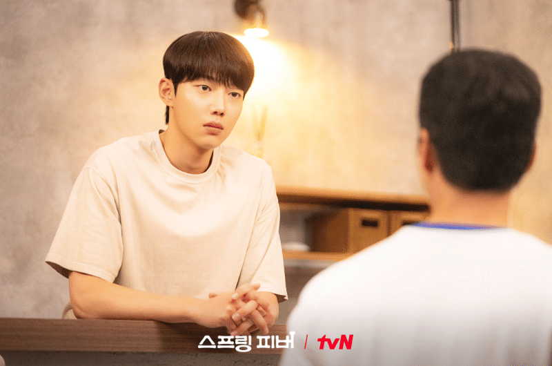 Jo Joon Young di drama Spring Fever