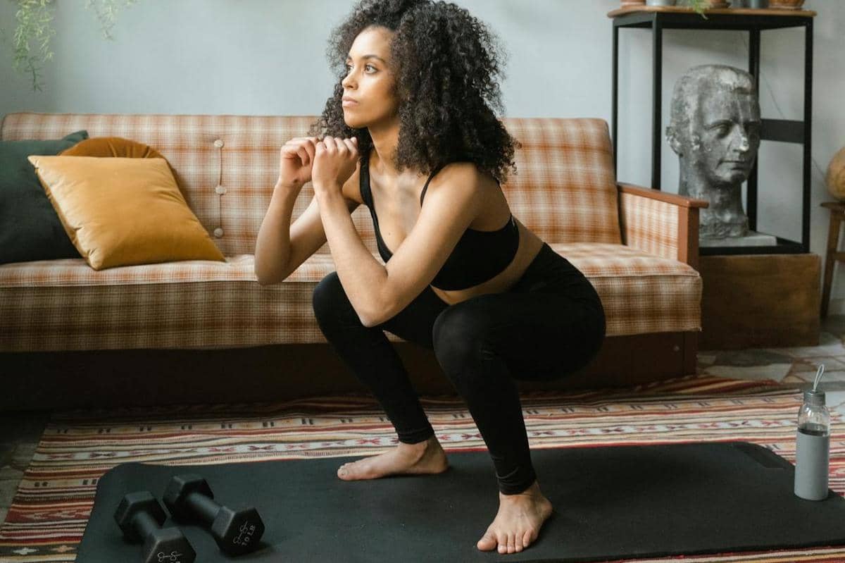 ilustrasi squat jump 