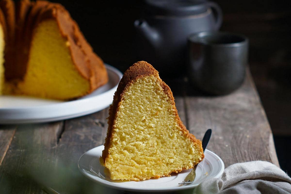 ilustrasi tape butter cake