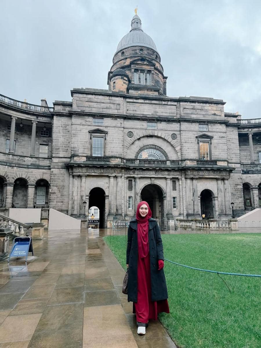 Oki Setiana Dewi safari dakwah di University of Edinburgh
