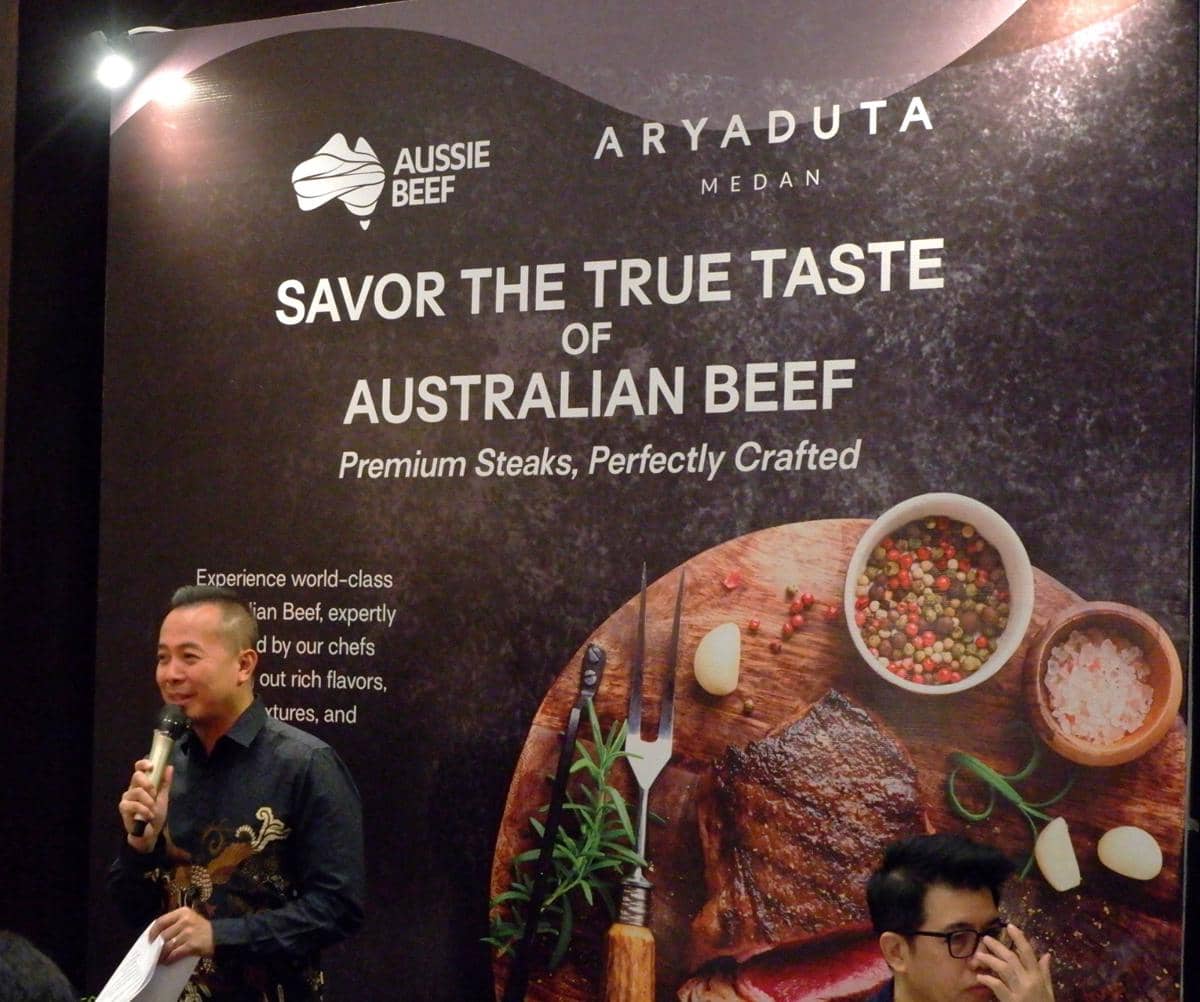 Kepala Perwakilan Meat & Livestock Australia (MLA) Indonesia, Christian Haryanto saat peluncuran steak daging sapi premium Australia di Kitchen Asia Aryaduta Medan (dok.MLA Indonesia)