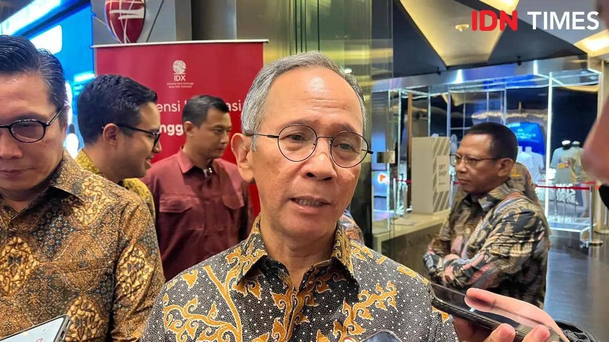 Jejak Karier Mahendra Siregar, Diplomat-Wakil Menteri Sebelum di OJK