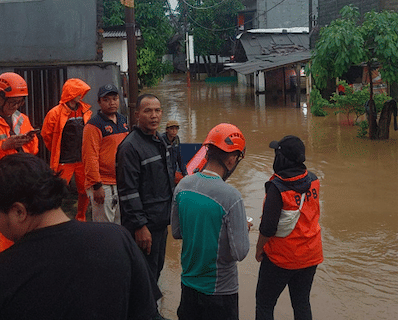 Masyarakat Korban Banjir Geruduk Kantor Bupati dan DPRD Langkat