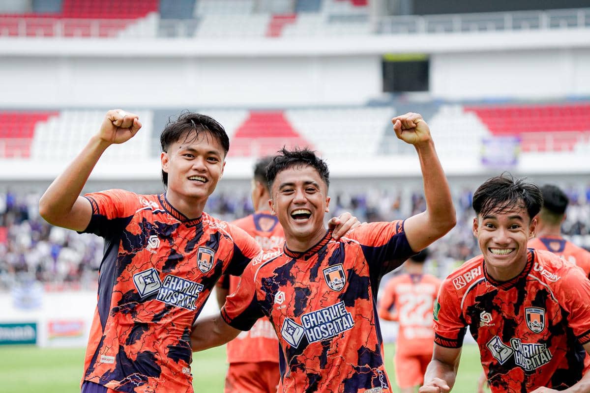 Psis, kendal tornado fc