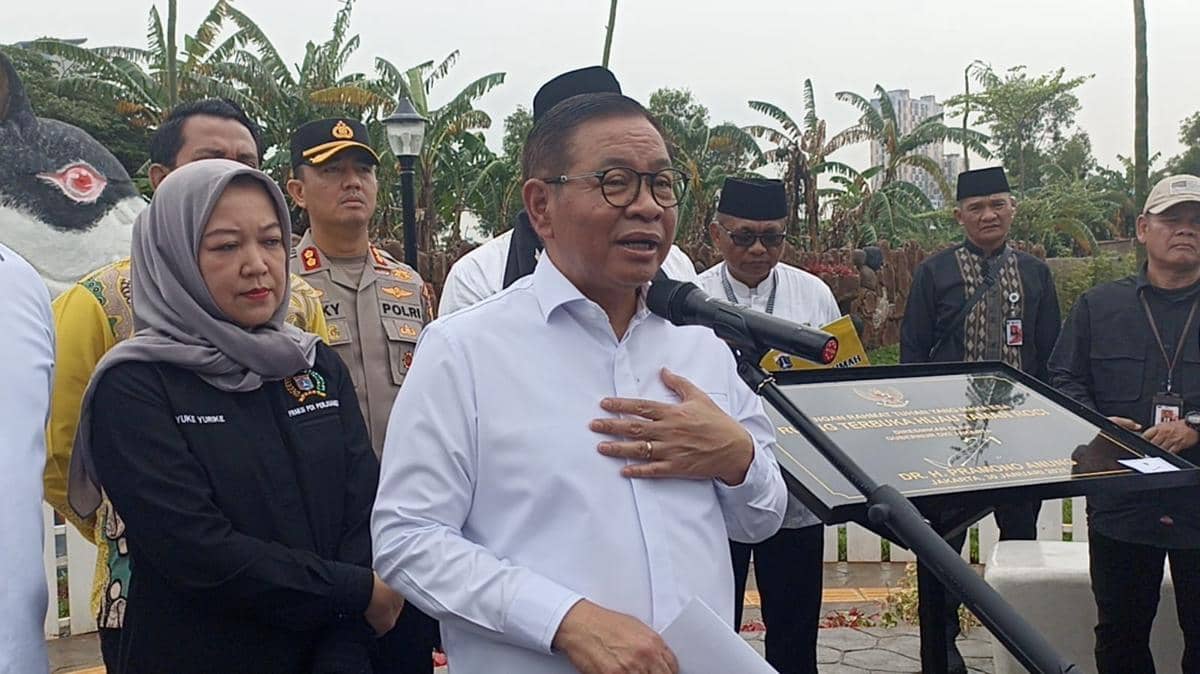 Gubernur DKI Jakarta Pramono Anung meresmikan Taman Kelinci di Rorotan, Jakarta Utara