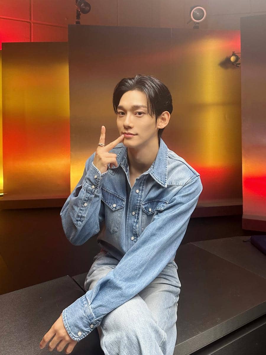 OOTD simple ala Chen EXO