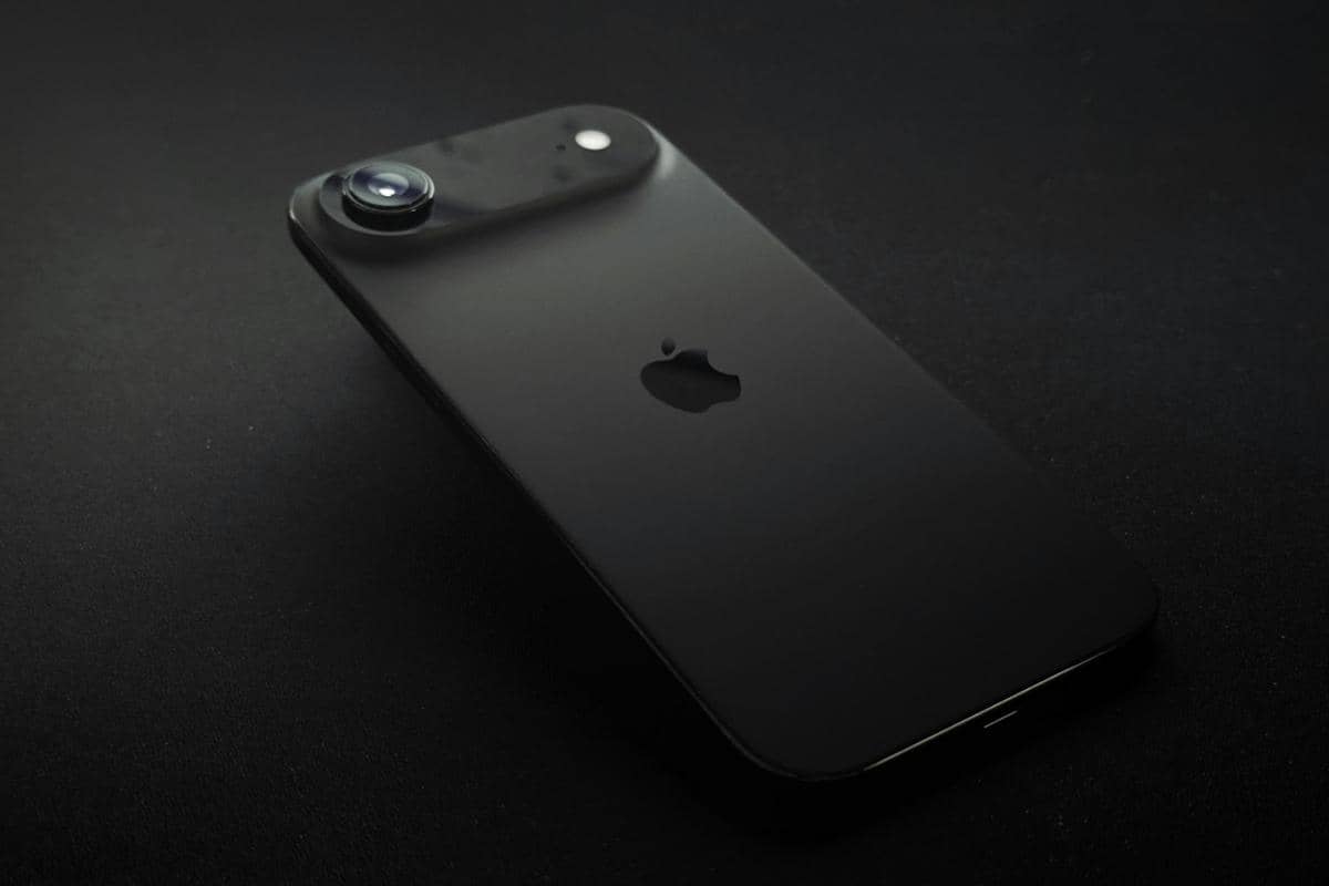 ilustrasi iPhone Air