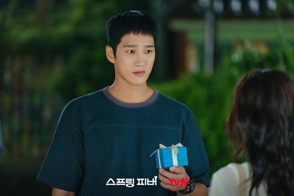 Cuplikan drama Korea Spring Fever 