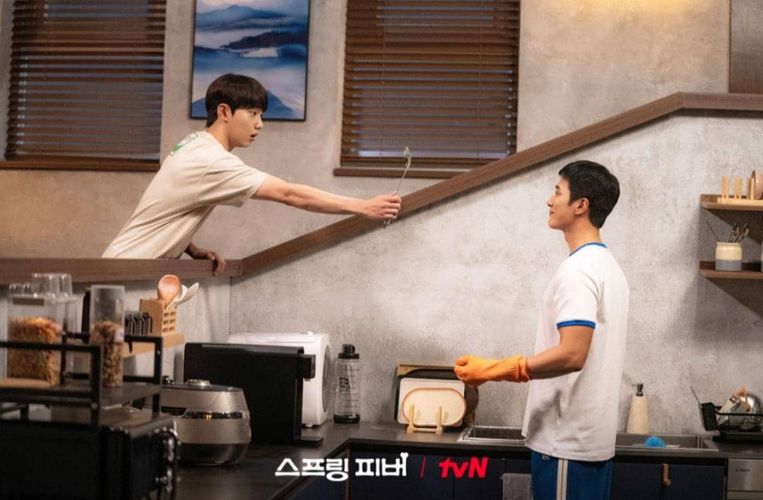 Cuplikan drakor Spring Fever